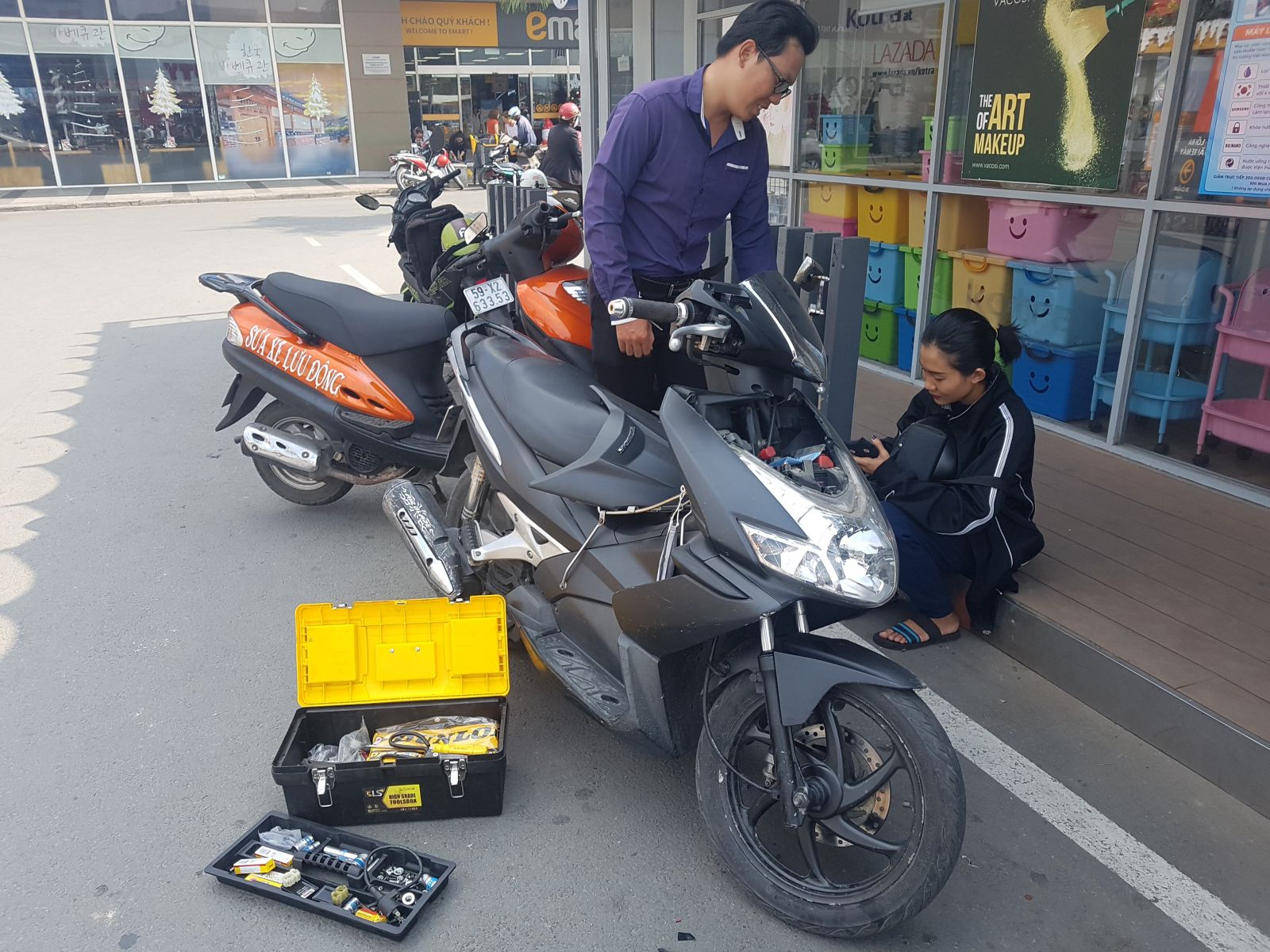 Top 9 Cơ Sở Cứu Hộ Xe Máy TPHCM Nhanh Chóng