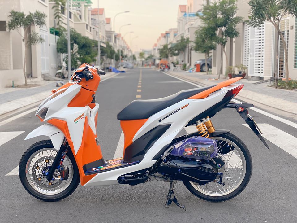 Ảnh Honda Vario 150 sơn phối trắng cam Ảnh Honda Vario 150 sơn phối trắng cam