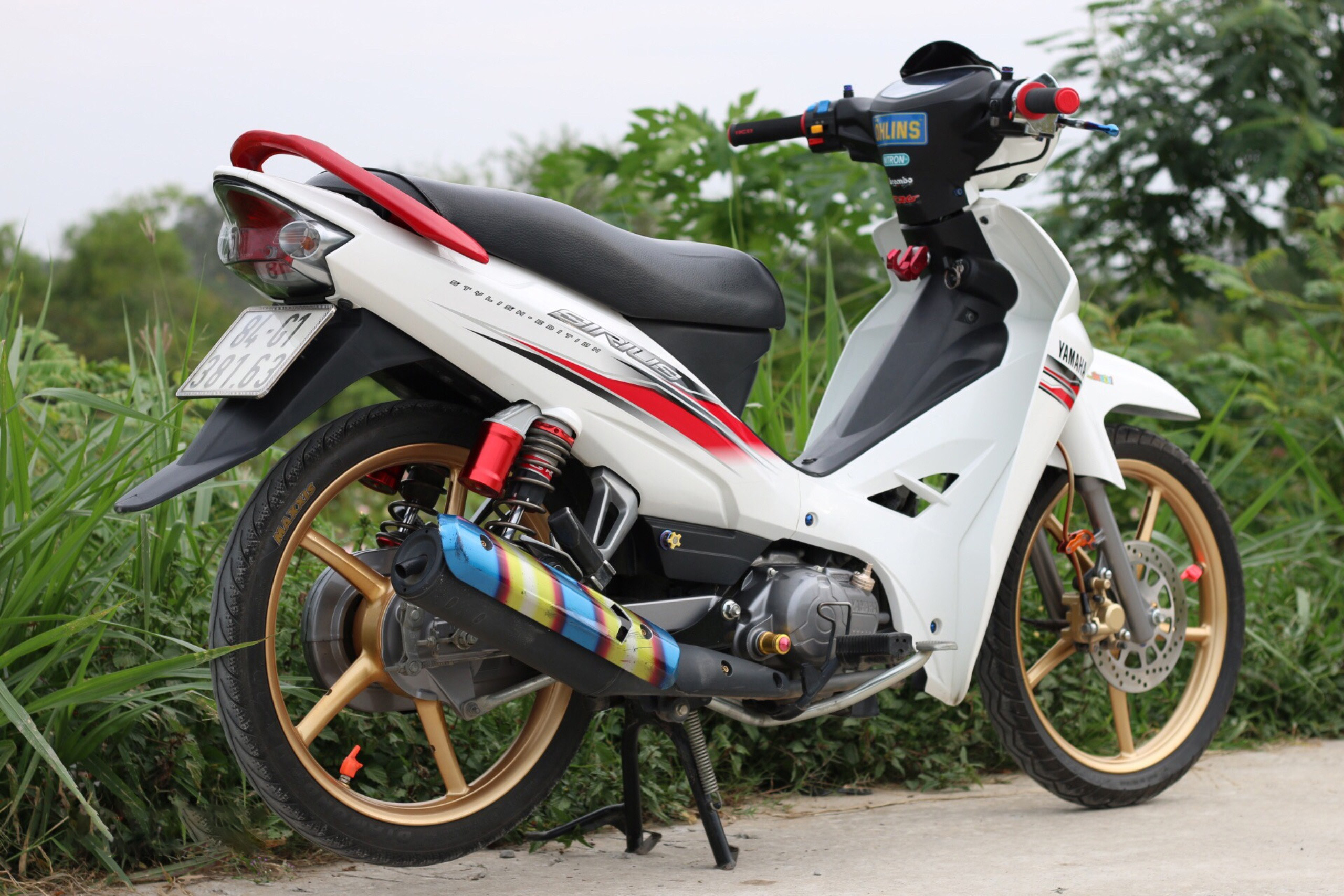 Ảnh xe Sirius độ trắng đẹp Ảnh xe Sirius độ trắng đẹp