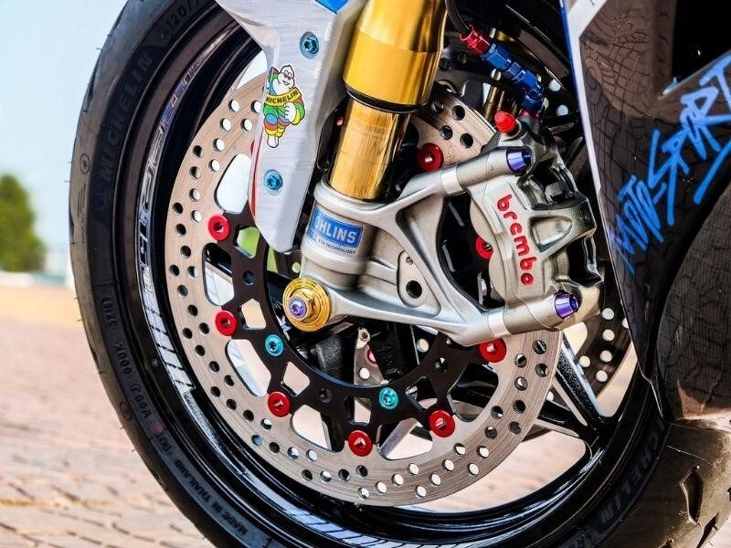 Trang bị hệ thống phanh xe Nouvo độ.