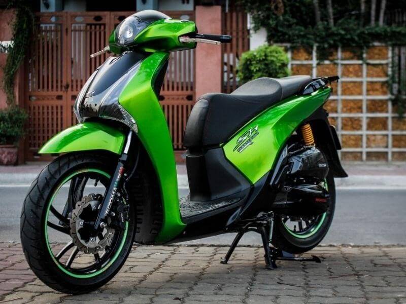 Người chơi còn nâng cấp pô độ LeoVince SBK carbon (Hình 21)