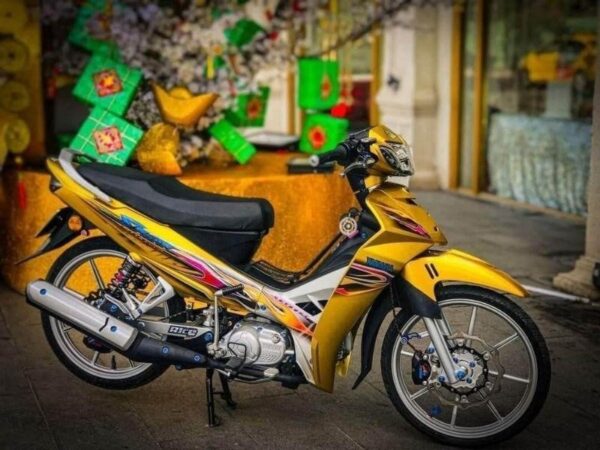 Mẫu xe Sirius độ kiểng vàng Mẫu xe Sirius độ kiểng vàng