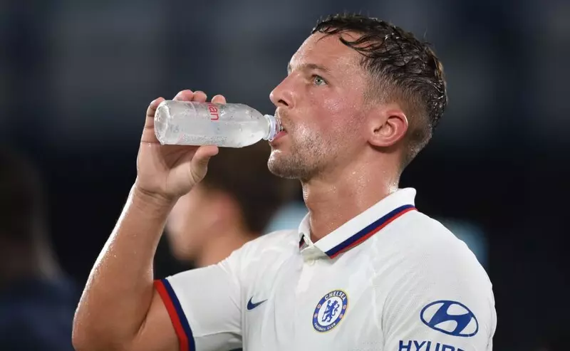 Đau cơ sau khi chơi bóng đá và cách phục hồi cơ bắp