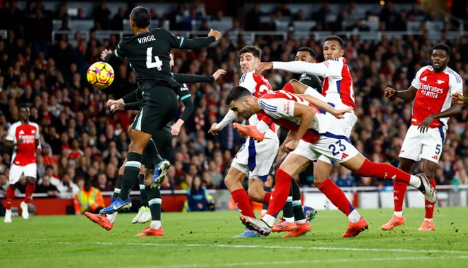 Chiến thuật đá phạt khó nhằn của Arsenal - Bongdaplus.vn