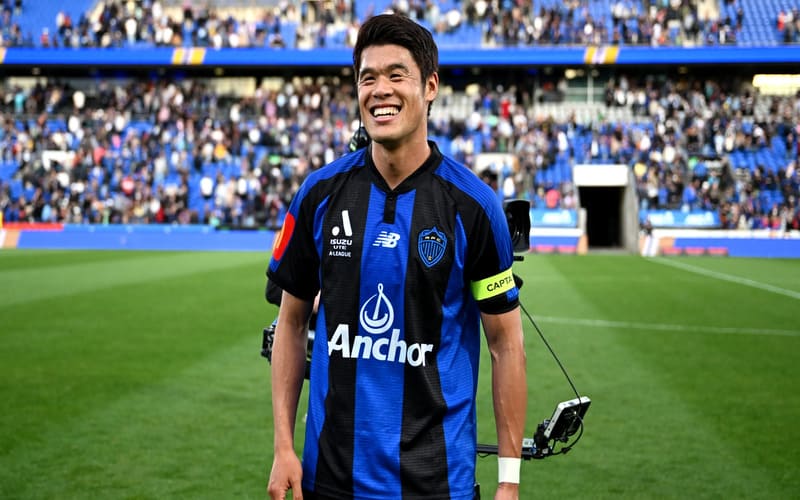 Xem 8 hậu vệ xuất sắc nhất châu Á cho đến nay