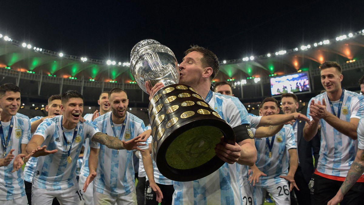 Nhà vô địch Copa America – Lionel Messi cùng đội tuyển Argentina