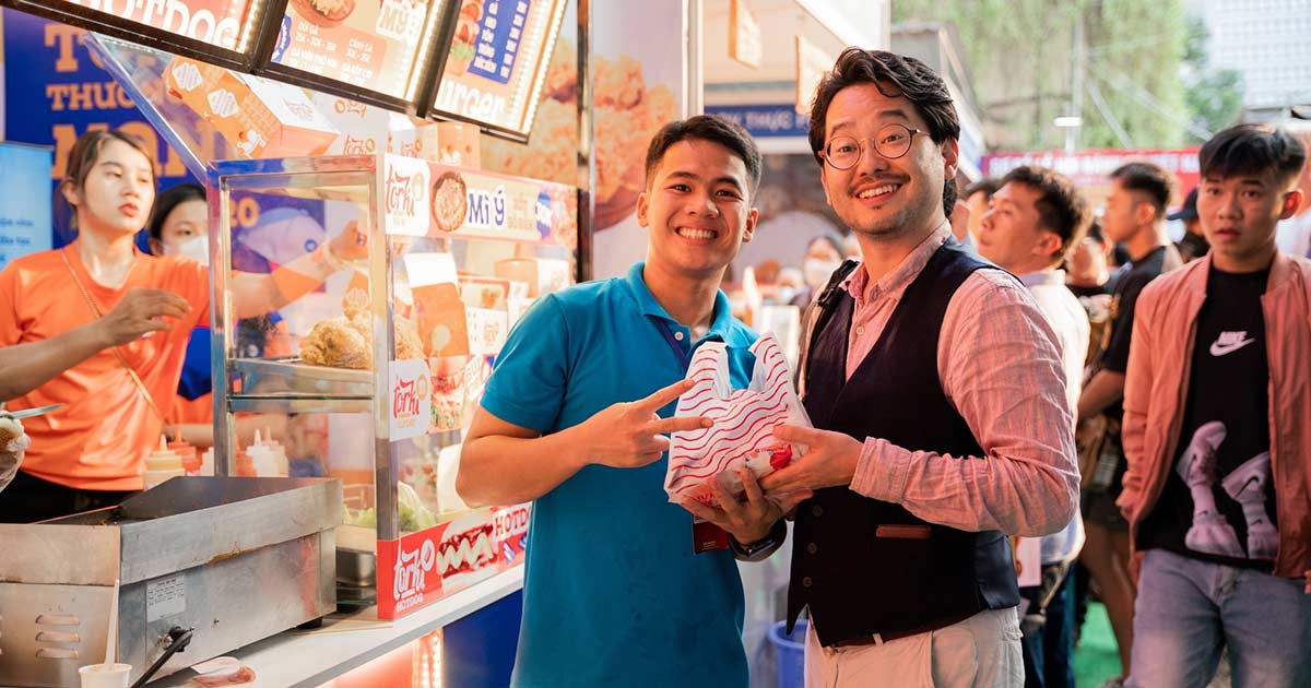 Nên kinh doanh gì ở thị trấn nhỏ? Xu hướng kinh doanh F&B 2023 - Torki Food