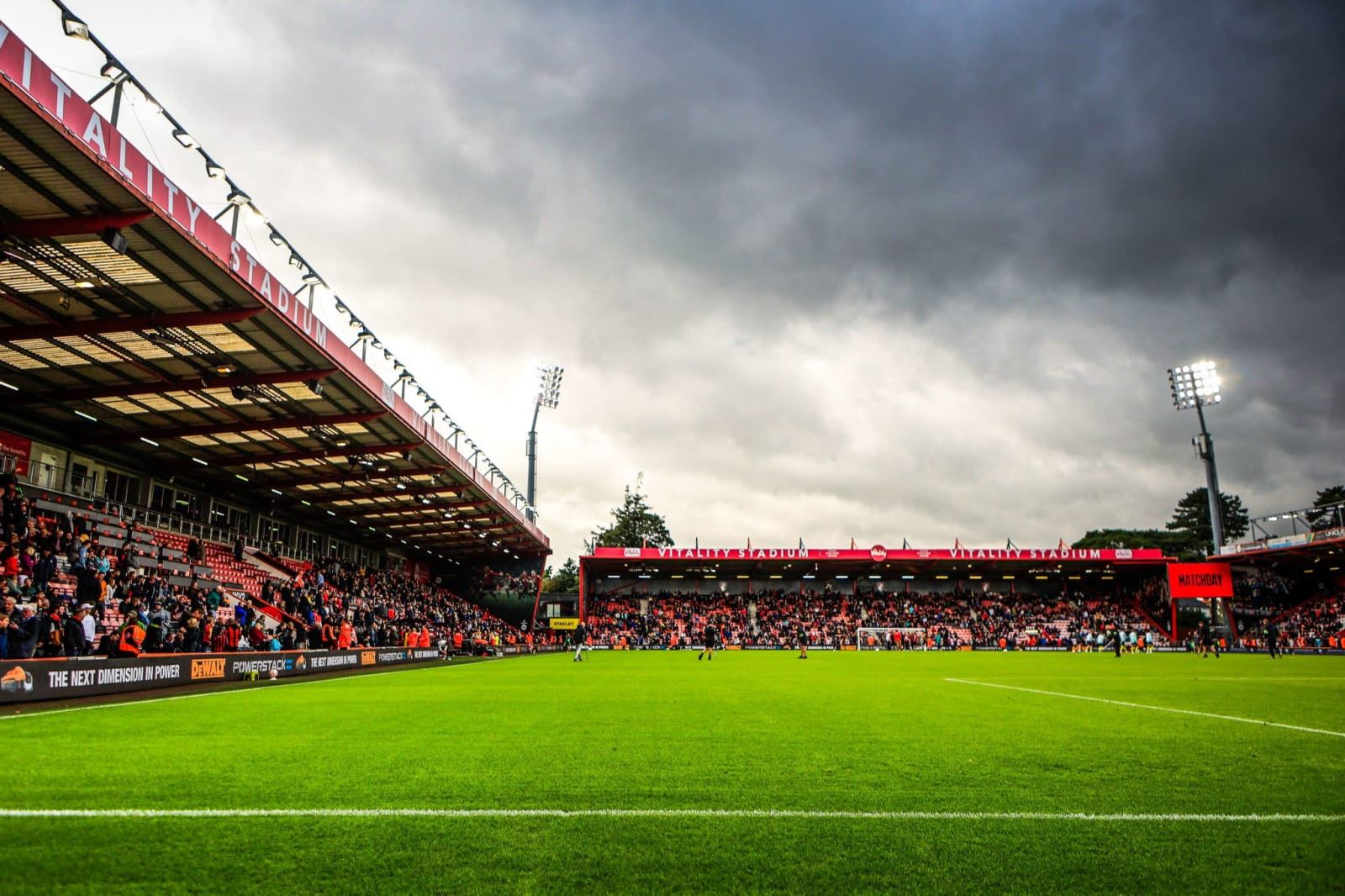 Lịch Sử CLB Bournemouth - Đội Bóng Nổi Tiếng Của Anh - 129pps