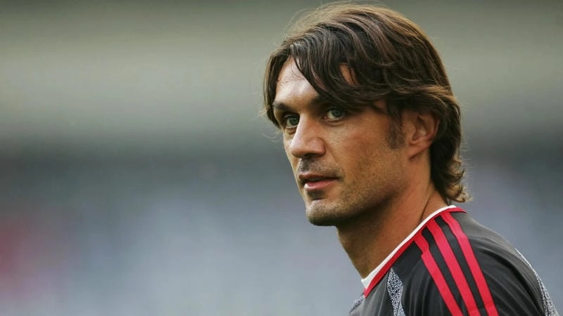 Những khoảnh khắc khiến Paolo Maldini đi vào lịch sử