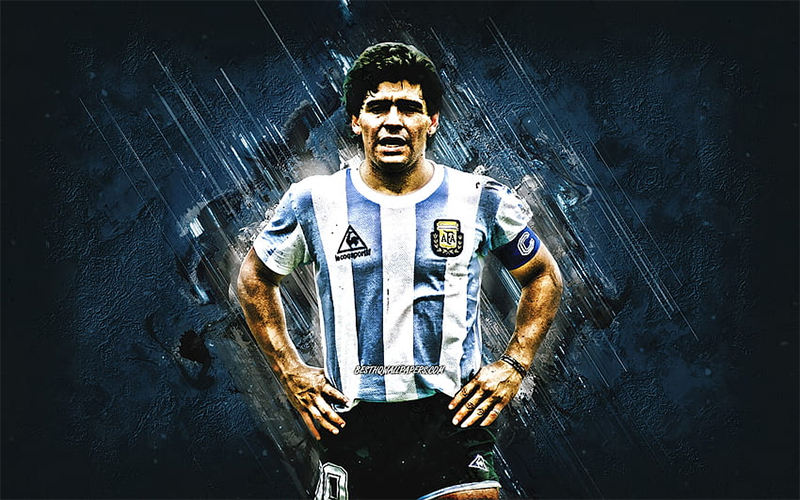 Cậu bé vàng Diego Maradona