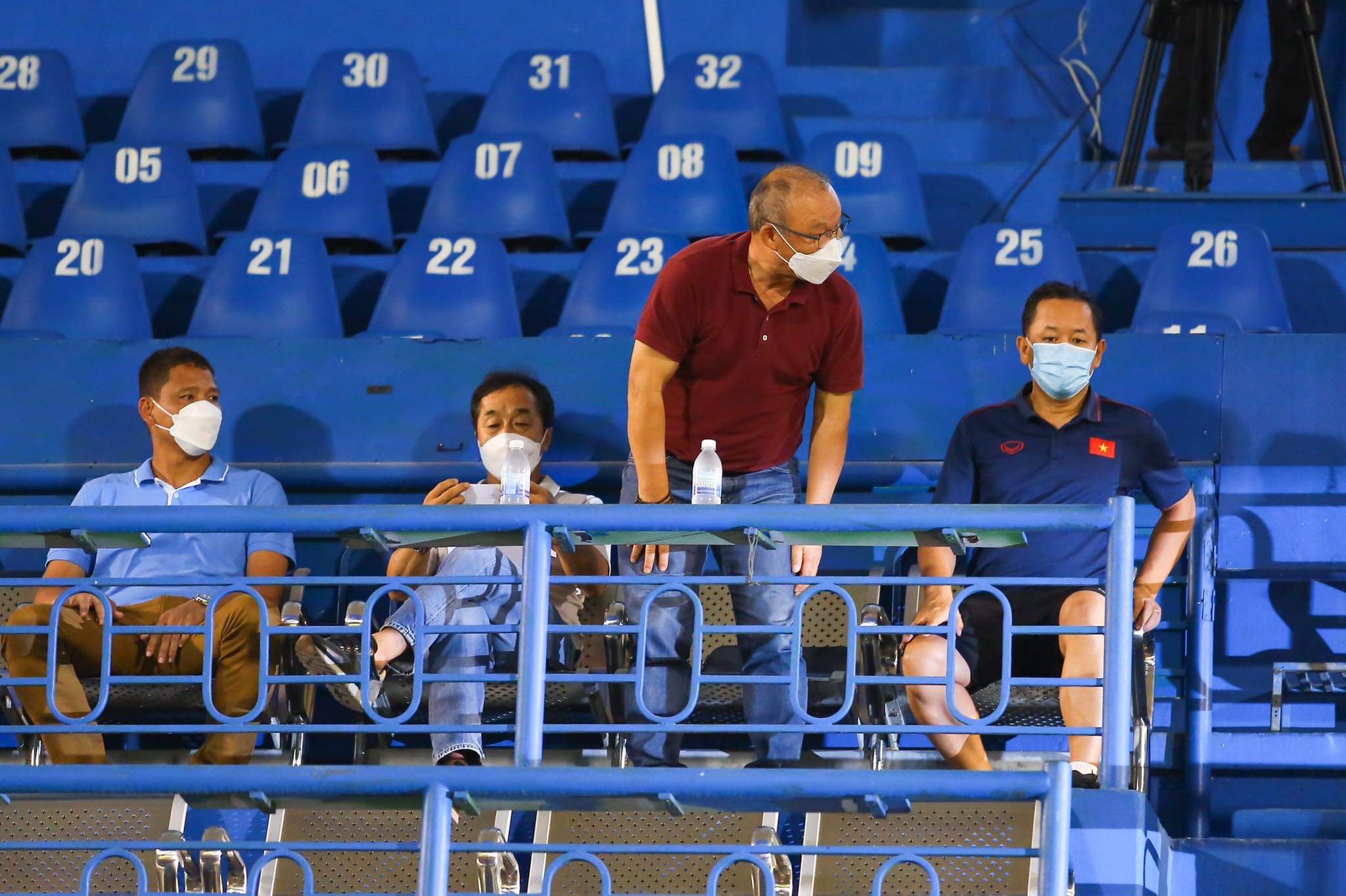 HLV Park Hang-seo nói gì về vai trò của HLV trưởng và Giám đốc kỹ thuật?